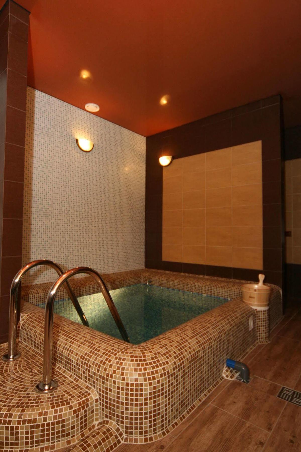 Hotel Fortuna Lviv Eksteriør bilde