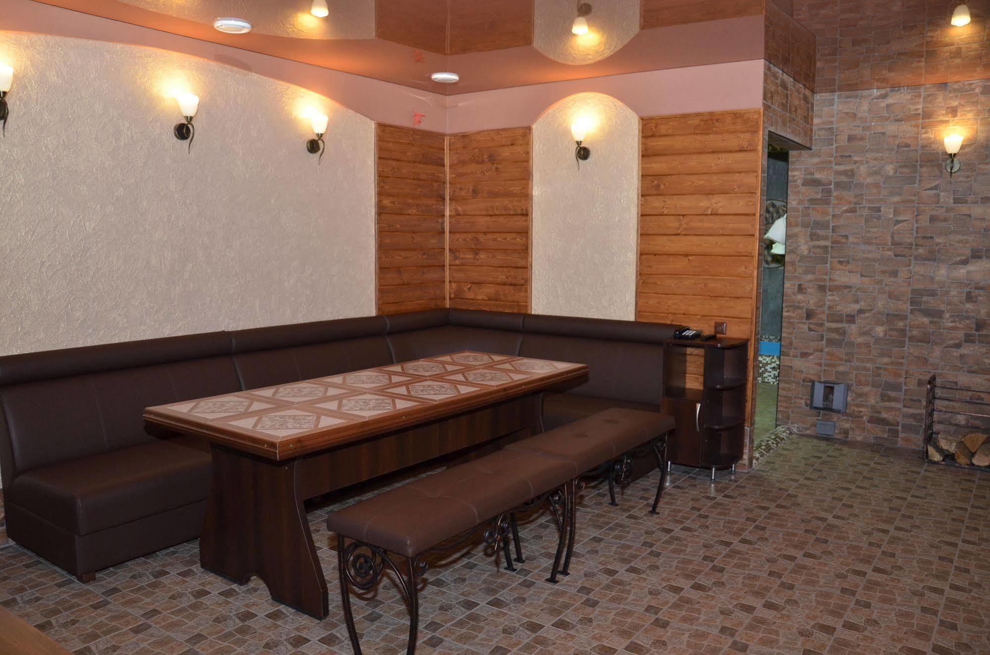 Hotel Fortuna Lviv Eksteriør bilde